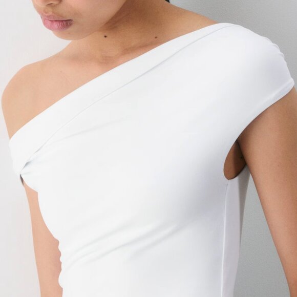 Aritzia Contour Ravish Top in Bright White - Picture 11 of 13